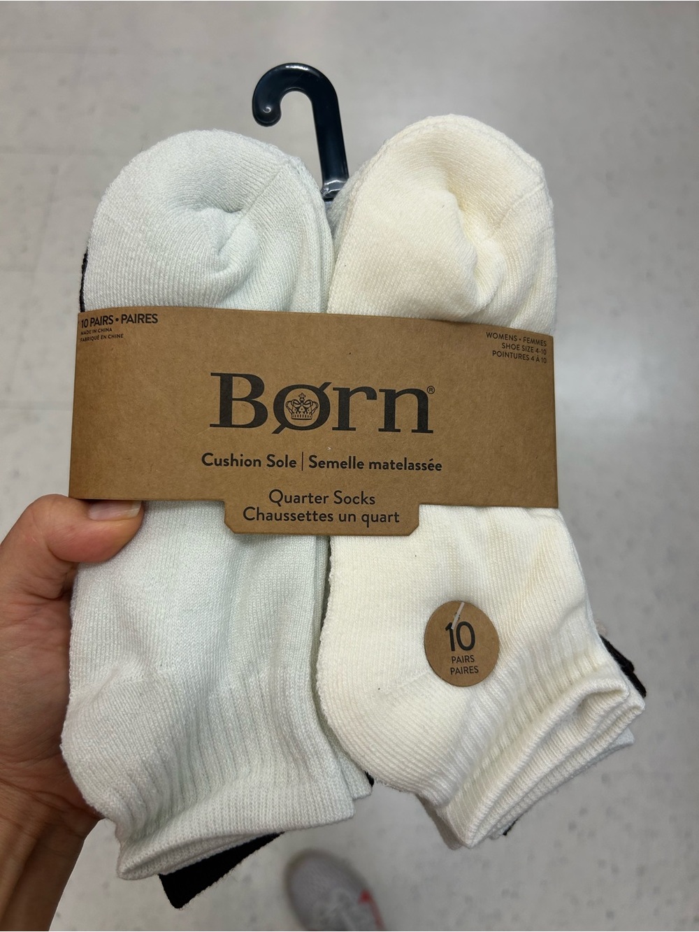 Born Women's Quarter Cushion Socks 10 Pairs